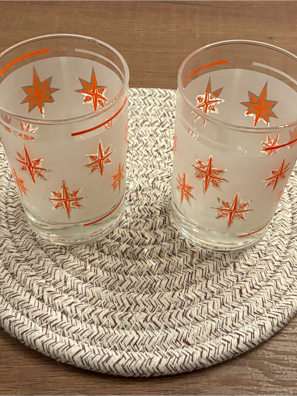 1950’s Retro Atomic Starburst Juice Glasses-Orange,Frosted MCM Cocktail Glasses.